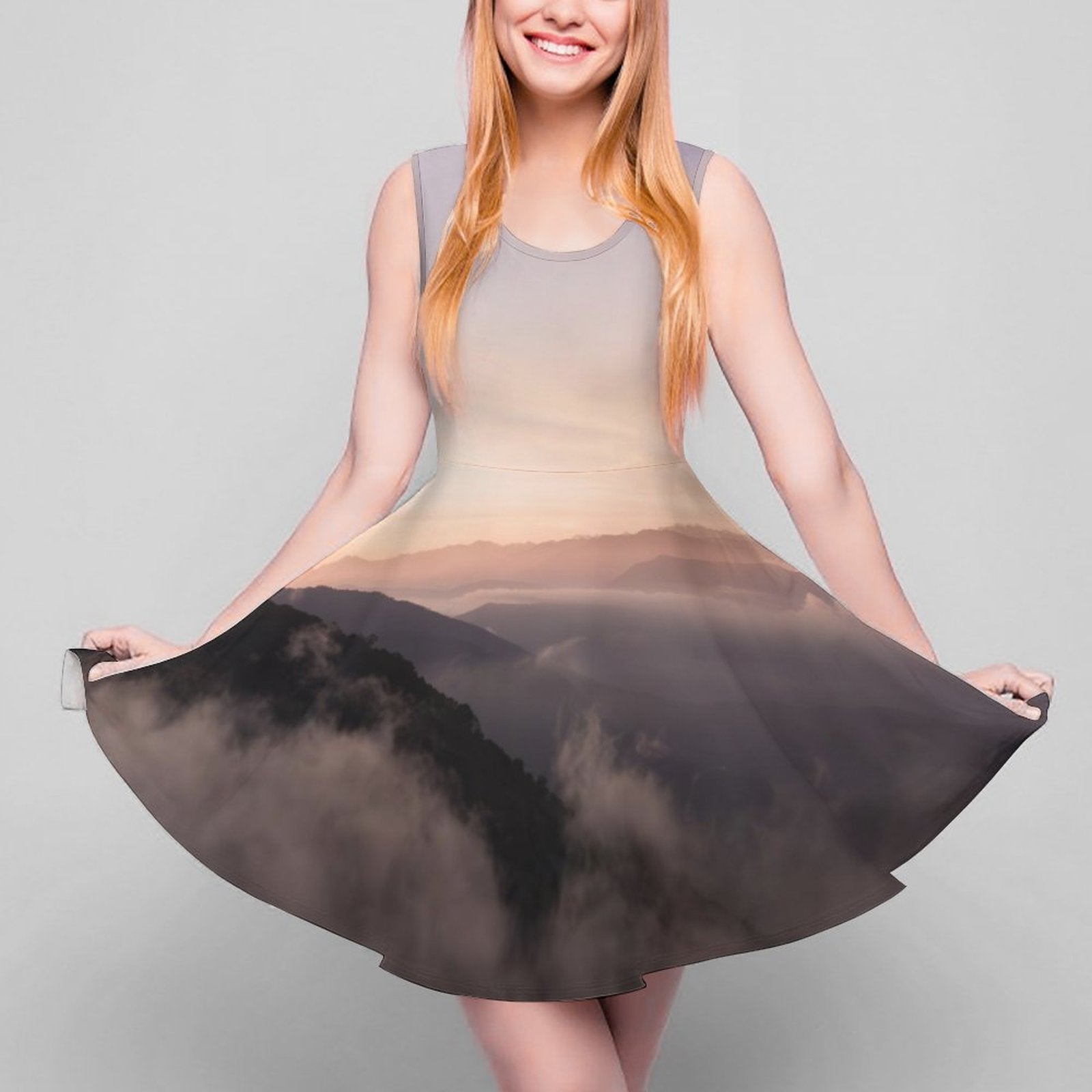 Wisdom Creation . Round Neck Sleeveless Dress